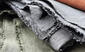 Tkanina lniana – len naturalny na ubrania i do wnętrz