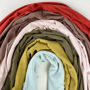 Len z wiskozą – len naturalny na ubrania i do wnętrz